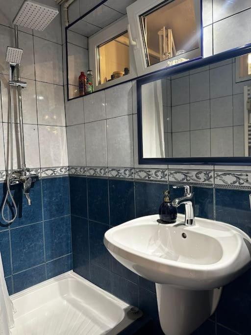Studio Cozy Piata Victoriei Leilighet Bucureşti Eksteriør bilde